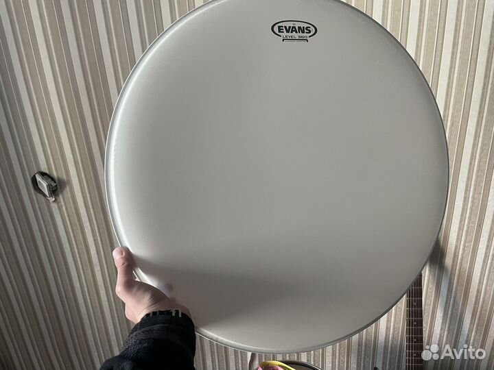 Пластик для бас-барабана 22