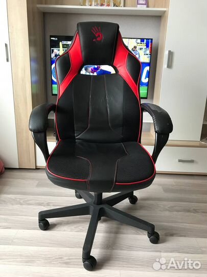Кресло игровое A4 bloody GC-300 черный/красный