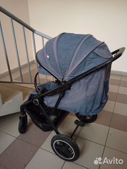 Коляска прогулочная sweet baby