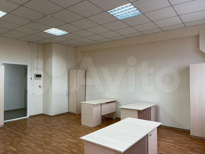 Офис с мебелью, 35.9 м²