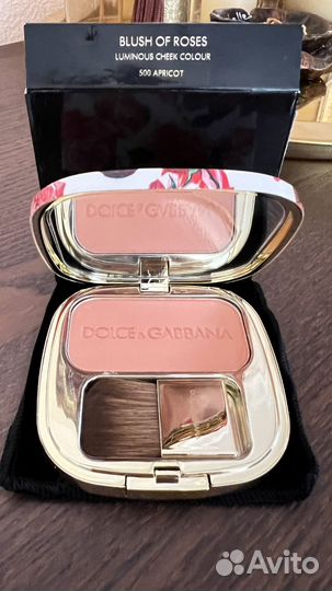 Dolce&Gabbana румяна 500 Apricot