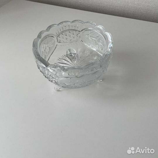 Конфетница хрустальная