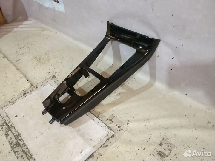 Мерседес W118 CLA 2019- Накладка консоли 18189