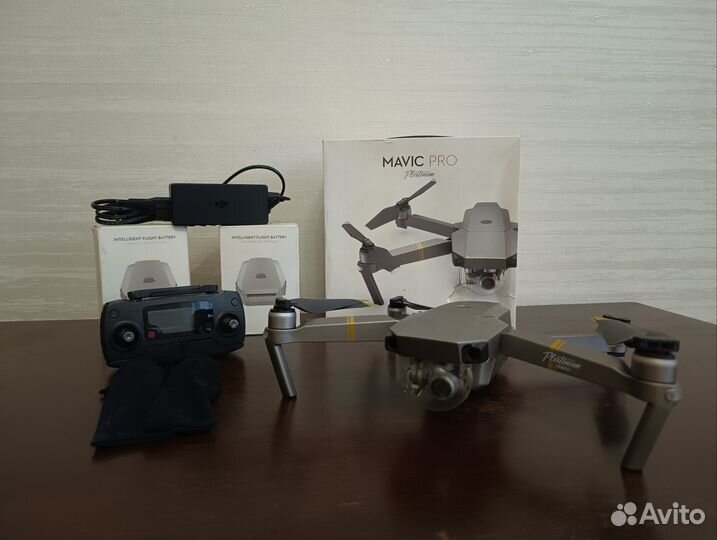 Квадрокоптер DJI Mavic Pro platinum
