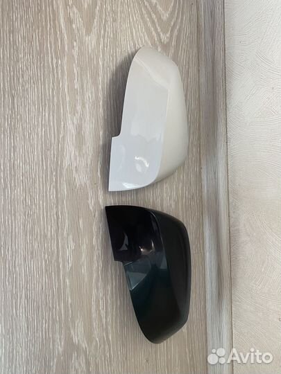 Накладка зеркала ф30