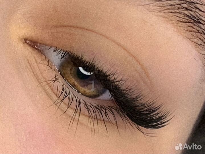 Наращивание ресниц/оформление бровей