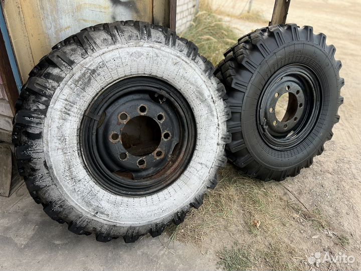 Омскшина М-93 12.00/60 R20 138J