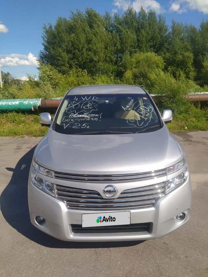 Nissan Elgrand: фото владельца