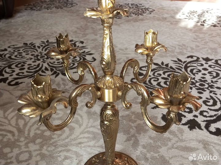 Подсвечник