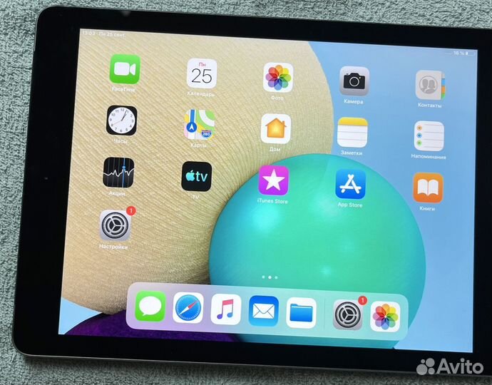 Apple iPad Air - без пробега по 