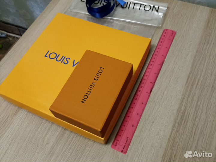 Подарочная упаковка Louis Vuitton