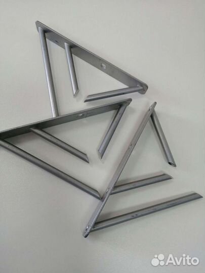 Держатель для полок