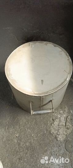 Ёмкость с нержавейки пищевой метал 2м