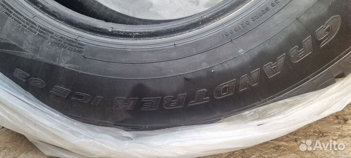 Dunlop GrandTrek Ice 03 265/65 R17