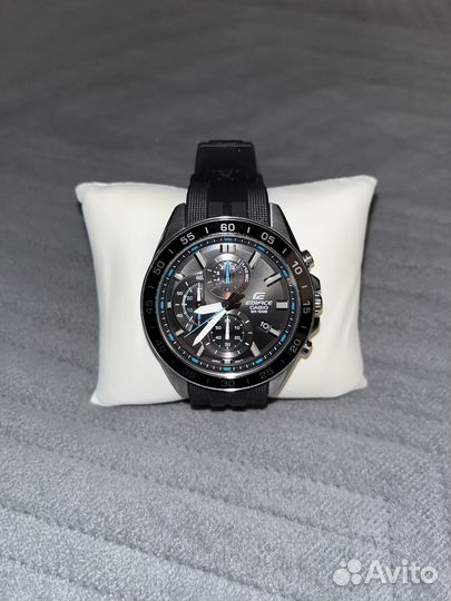 Японские наручные часы Casio Edifice EFV-550P-1A