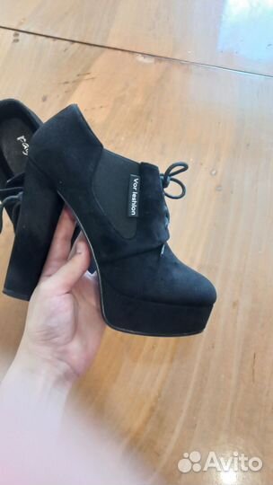 Обувь женская 37 размер