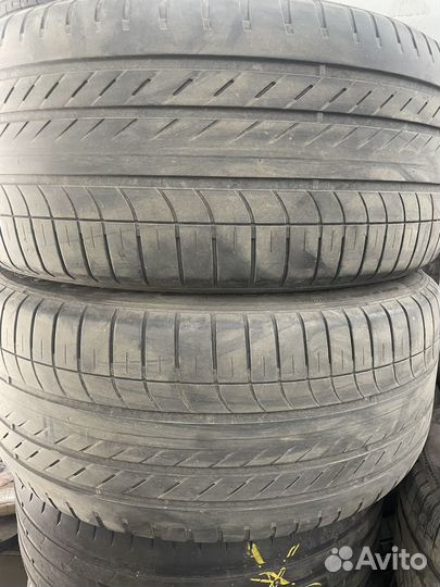 Goodyear Eagle F1 Asymmetric SUV 4x4 255/50 R19 и 285/45 R19 107W