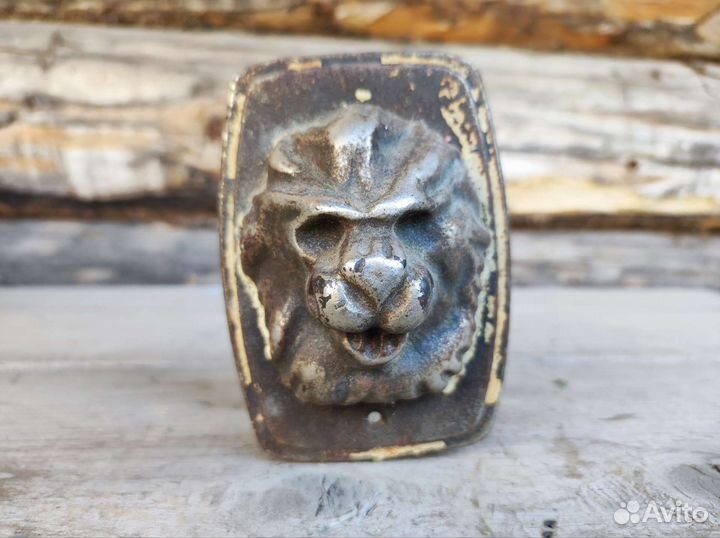 Кнокер, металлическая ручка для дверей лев