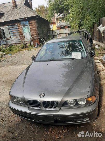 Разбор BMW E39 запчасти бмв