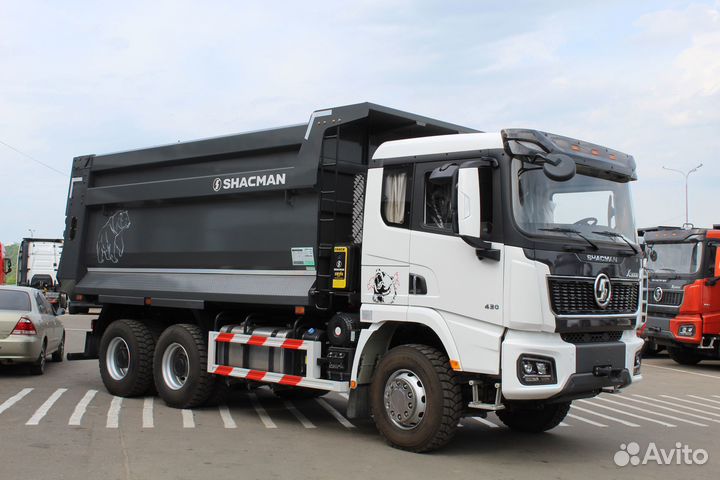 Shacman (Shaanxi) SX32586V384, 2024