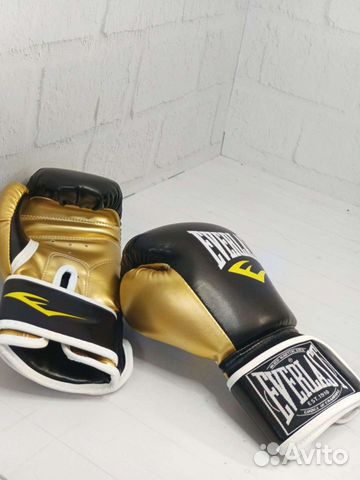 Боксерские перчатки объявление продам