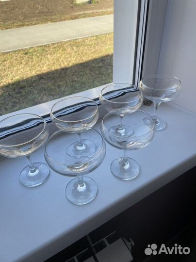 Бокалы для шампанского