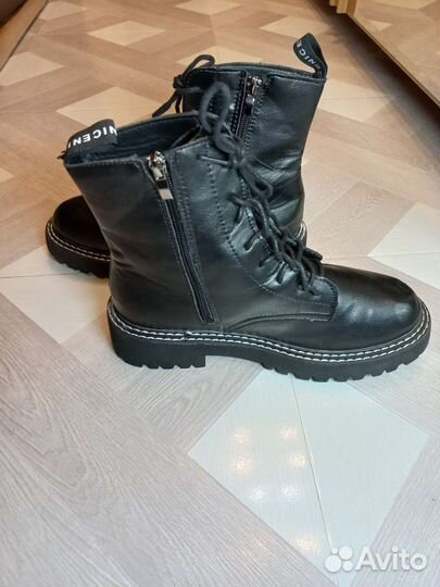 Ботинки демисезонные женские 38 размер