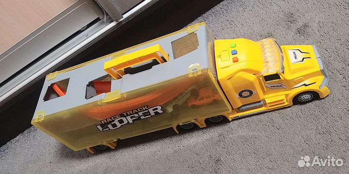 Автовоз Mobicaro