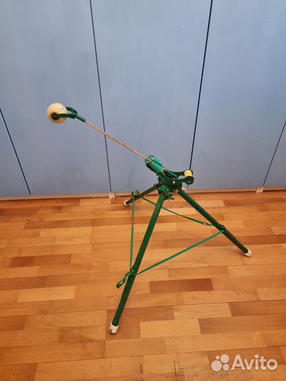 Тренажер для большого тенниса