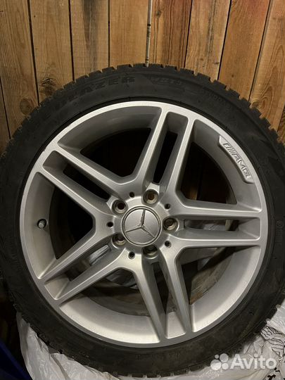 Диски R17 AMG ориг с зимней резиной Мерседес w204