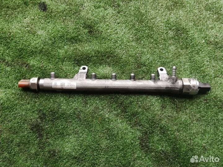 Топливная рампа Volkswagen Golf 6 1.6 TDI