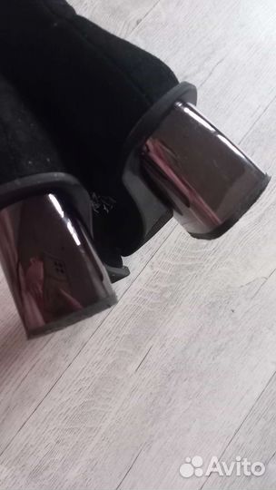 Натуральные ботинки