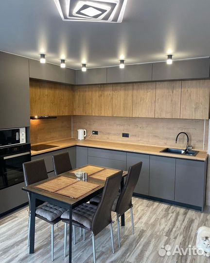 Кухня новая с гарантией от производителя