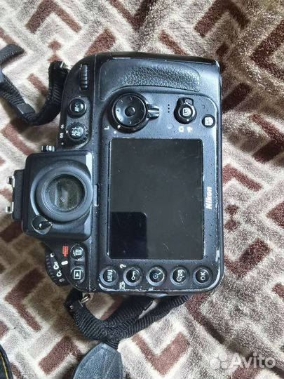 Зеркальный фотоаппарат nikon D800