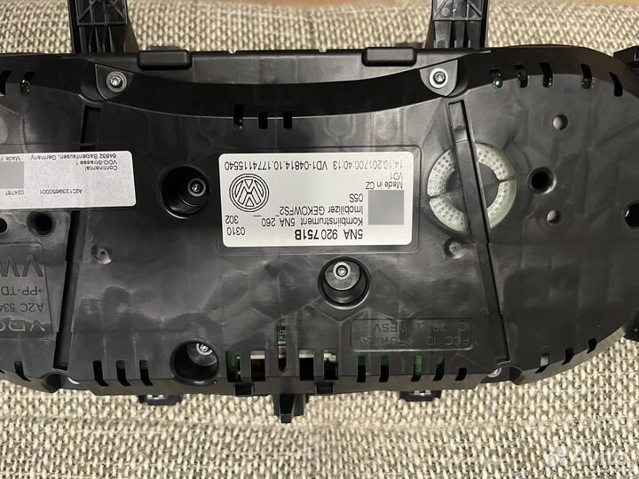 Цветная приборная панель VW Tiguan 2 и рамка