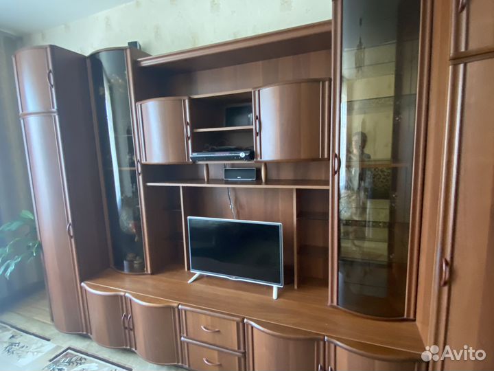 Модульная стенка в гостинную бу