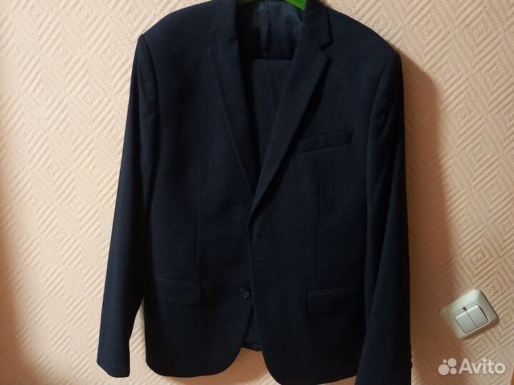 Школьный костюм для мальчика 152(размер 40)