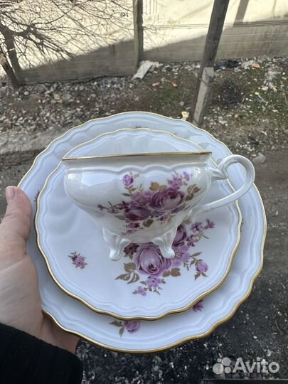 Антикварная тройка