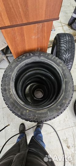 Bridgestone Ice Cruiser 7000S 205/55 R16