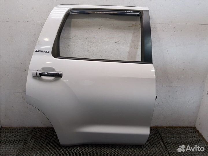 Стекло боковой двери Toyota Sequoia 2008, 2008