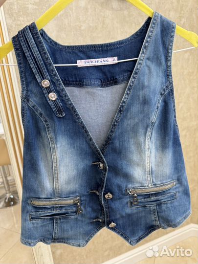 Жилет джинсовый 44 размер