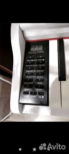 Цифровое пианино emily piano D51