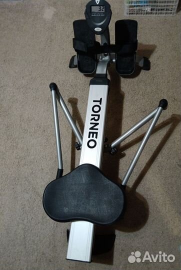 Гребной тренажер