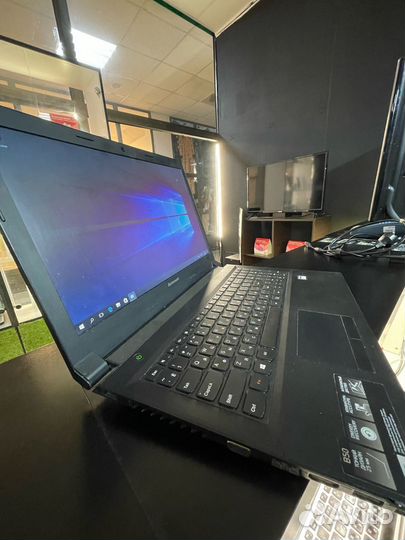 Ноутбук lenovo