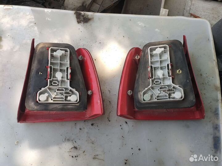 Задний правый фонарь Фольксваген Пассат б5 седан