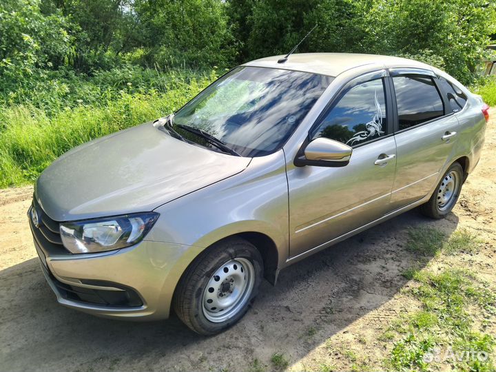 LADA Granta 1.6 МТ, 2022, 70 000 км