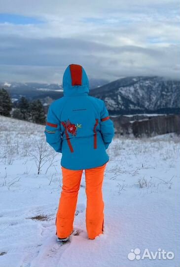 Горнолыжный костюм женский 44 46