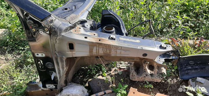 Передний правый лонжерон volkswagen polo