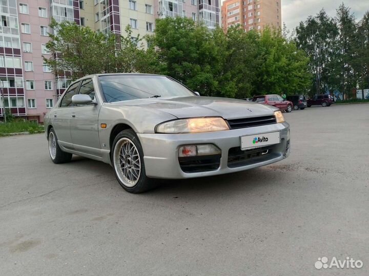 Nissan Skyline 2.5 AT, 1998, 300 000 км