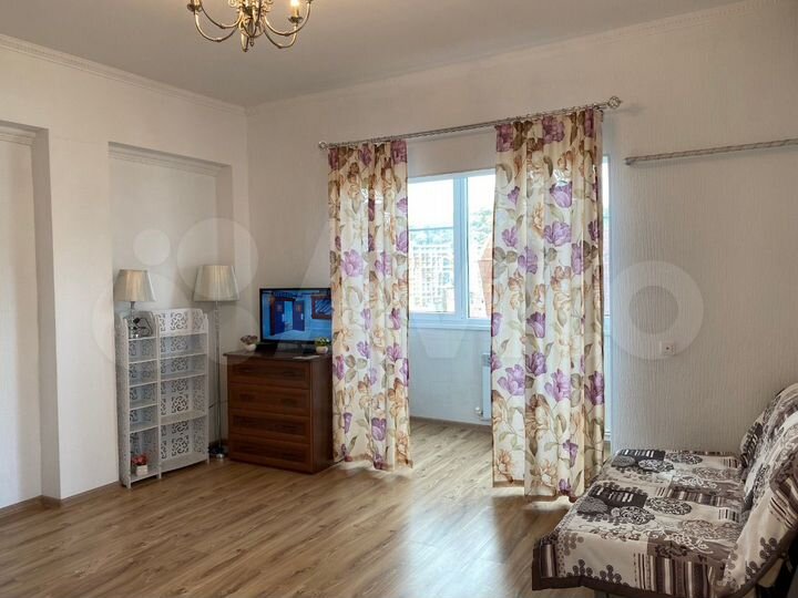 Квартира-студия, 42 м², 3/5 эт.